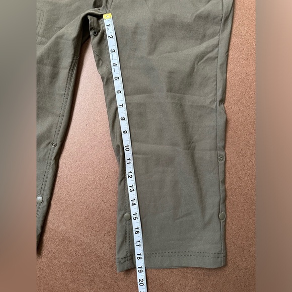 prAna Halle Capri II in Slate Green Standard Fit Outdoor Hiking Size 4 NWT - Picture 16 of 16